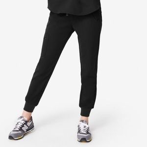 Zamora Petite Joggers and Athletic S Joggers